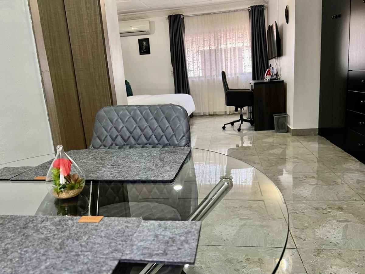 Hotel Urban Rootz Abuja Exterior foto