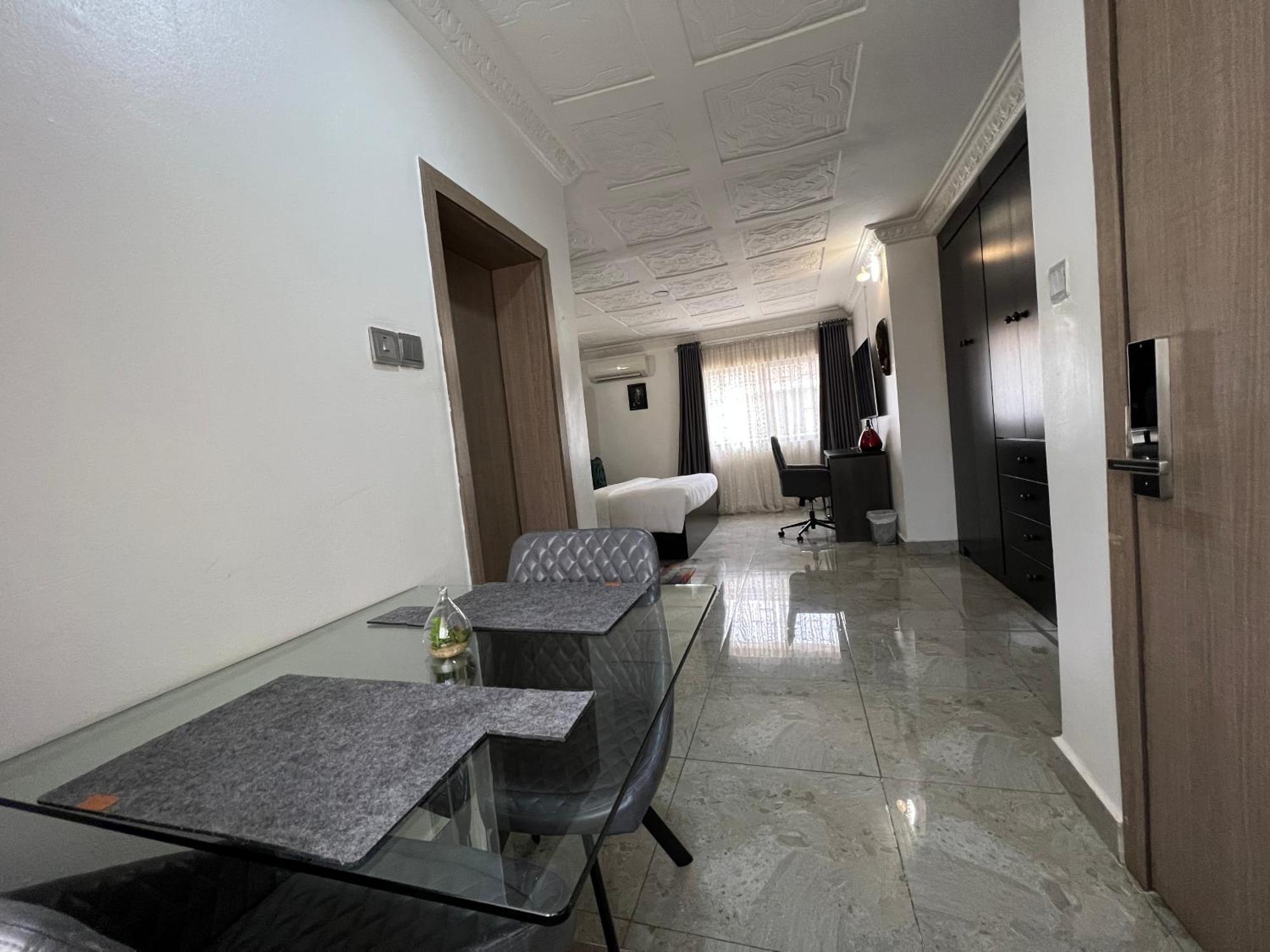Hotel Urban Rootz Abuja Exterior foto